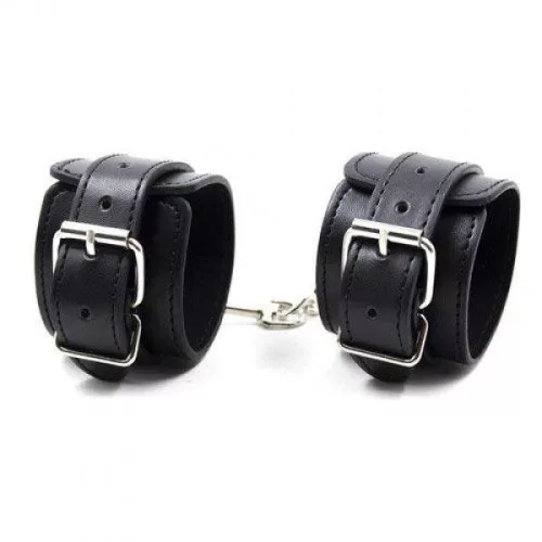 Toys4Lovers BDSM szett szemmaszkkal, bilincsekkel, paskolóval fekete