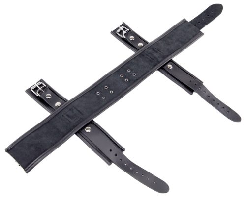 Bőrszorítók - érzéki nyak- és csuklómegtartó eszközök