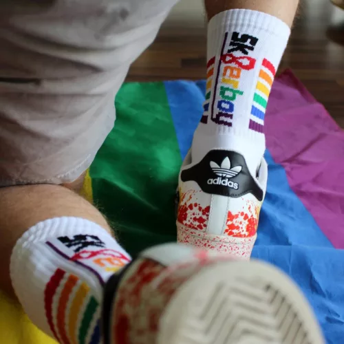 Socks Pride Sk8terboy – stílusos, szivárványos zokni