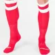 Piros-fehér fociz socks – stílusos sportélmény