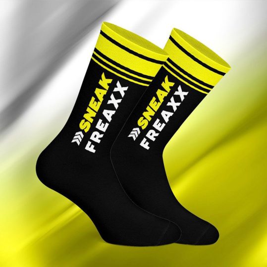 BIG STRIPE – Fekete-sárga stílusos zokni prémium anyagból