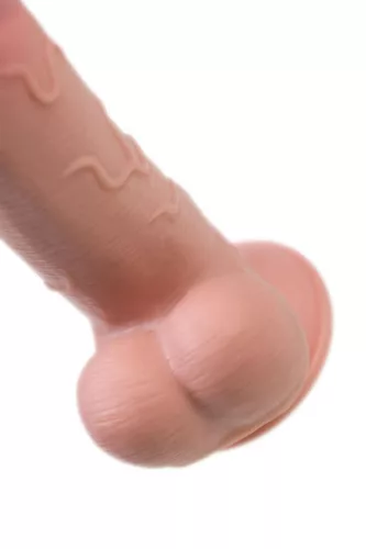 RealStick Dildó Realisztikus, Hipoallergén, Stabil alap 18 cm hús színű