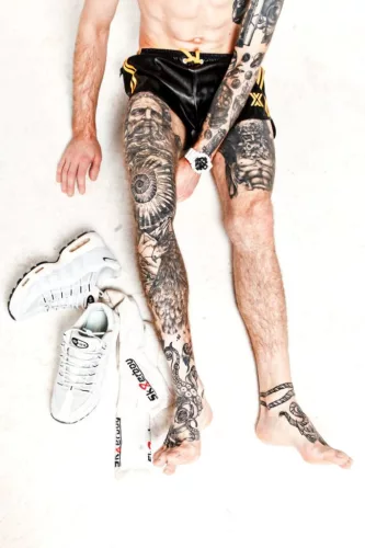 Sk8erboy – fehér crew zoknik fiatalos stílusban