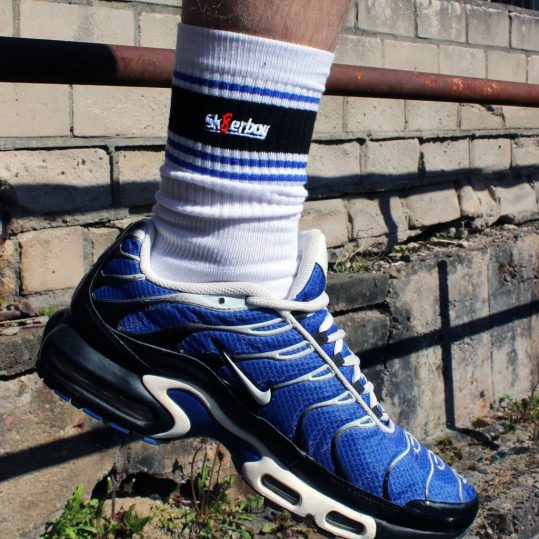 Sk8erboy Deluxe – prémium fehér zoknik stílusosan