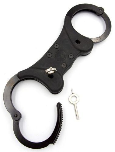 Fém Bilincsek – merev, fekete dizájn prémium érzékiséghez