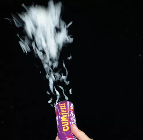 Cumfetti konfetti spermiaalakú