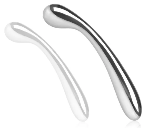 Showtel Dildó Fém anyag 22 cm M méret