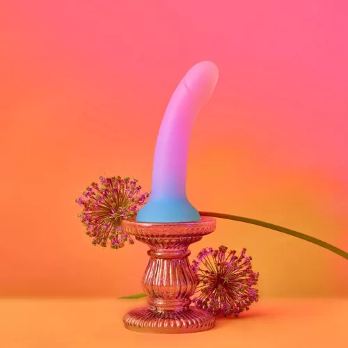 Dildolls Dildó Zakrzywított design, vízálló, erős tapadókorong 14 cm színátmenetes