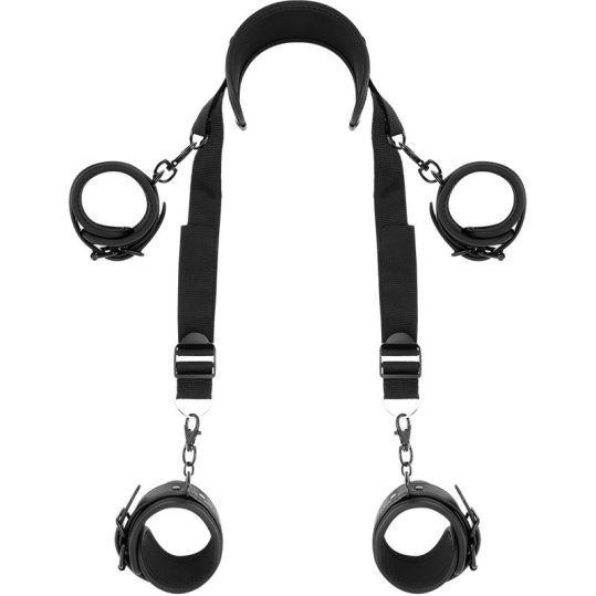 Fetish Submissive – mesteri pozíció 4 neopréne bilincsel