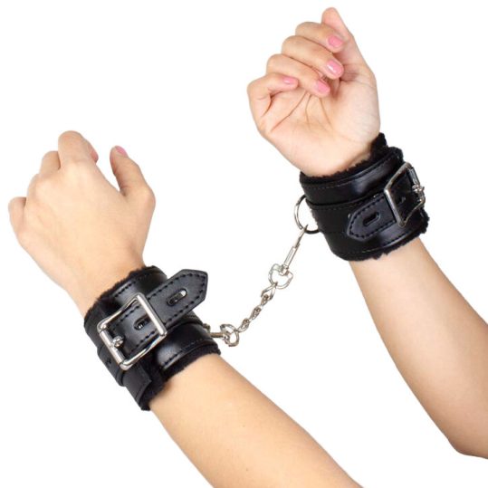 SECRETPLAY - prémium fekete bilincsek BDSM kollekcióhoz