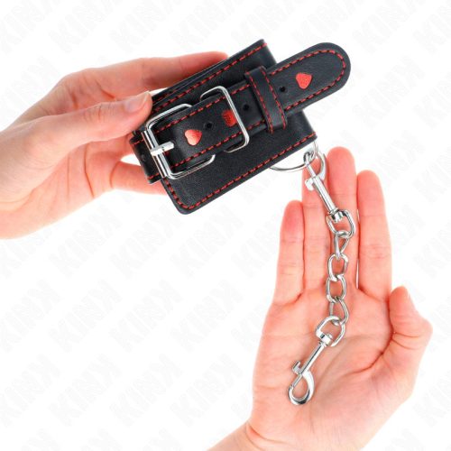 KINK – állítható csuklóbilincsek piros szívvel