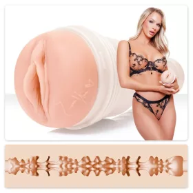 Fleshlight Emma Hix maszturbátor - vagina